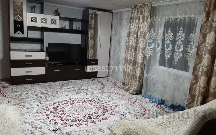3-комнатный дом посуточно, 100 м², 10 сот., Карабая Мусабаева 114 за 40 000 〒 в Бурабае — фото 2