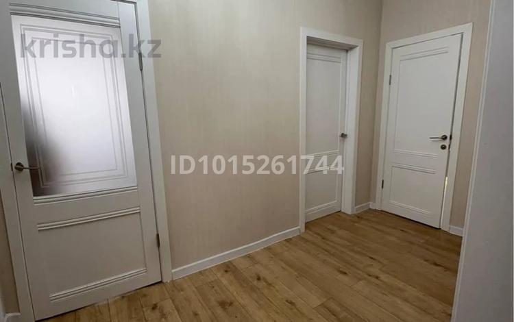 2-комнатная квартира · 87 м² · 5/5 этаж, мкр. Алтын орда, Батыс 2 10г кор 2 — Апорт за 35 млн ₸ в Актобе — фото 2