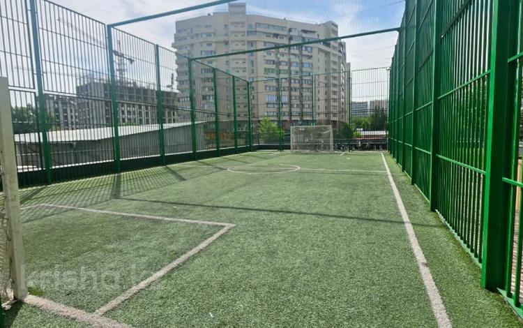 2-бөлмелі пәтер · 75 м² · 17 қабат, Варламова 33, бағасы: 62.5 млн ₸ в Алматы, Алмалинский р-н — фото 27
