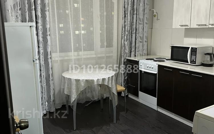 1-бөлмелі пәтер · 42 м² · 5/9 қабат, Женис 45/3, 43/4, 43/3, 43/2, бағасы: 12 000 ₸ в Астане, Сарыарка р-н — фото 2