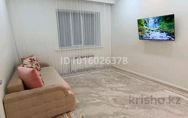 1-бөлмелі пәтер · 44 м² · 1/5 қабат, Алтын орда ш/а. 46, бағасы: 18.2 млн ₸ в Актобе, мкр. Алтын орда — фото 2