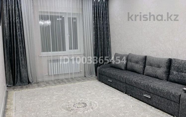 2-комнатная квартира · 77.7 м² · 2/5 этаж, мкр. Алтын орда 12К — Рядом с баней Батыс, напротив ресторана 1001 түн за 200 000 ₸ в Актобе — фото 2