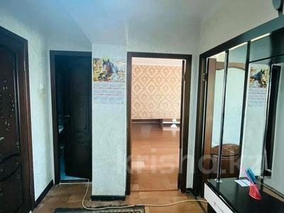 4-комнатная квартира · 80 м² · 4/5 этаж, Мкр. Самал 18 за 23 млн 〒 в Талдыкоргане, мкр Самал