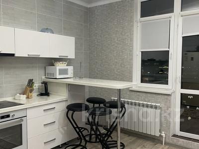 2-комнатная квартира · 100 м² · 18/25 этаж, мкр 11 112Б — ЖК Актобе Ажары за 20 000 ₸