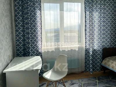 3-комнатная квартира · 70 м² · 8/9 этаж, мкр Аксай-4 81 за 43.5 млн ₸ в Алматы, Ауэзовский р-н