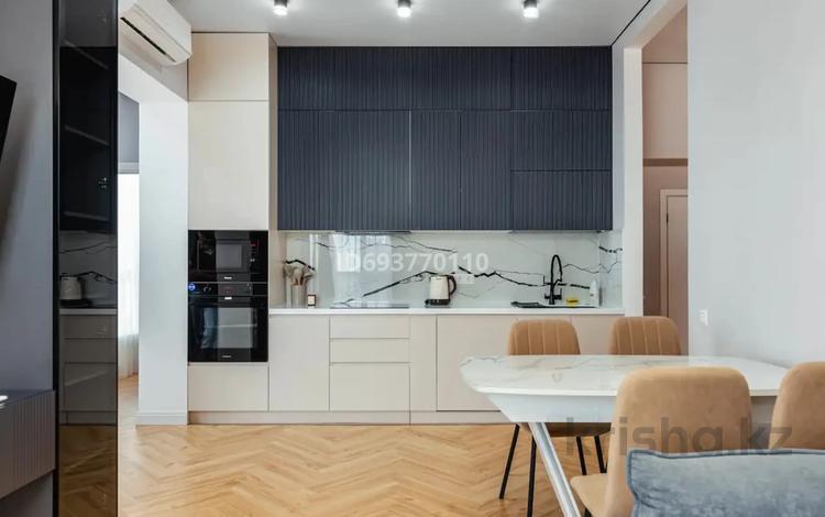 3-бөлмелі пәтер · 95 м² · 3/8 қабат, Кабанбай батыра 43В, бағасы: 39 000 ₸ в Астане, Есильский р-н — фото 7