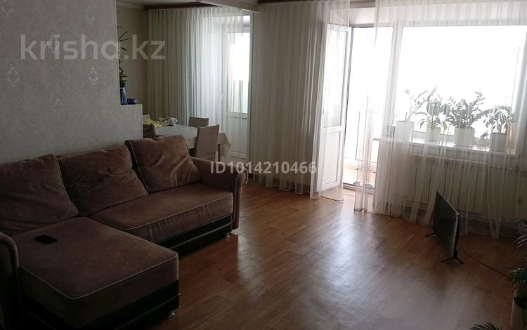 3-комнатная квартира · 70 м² · 12/16 этаж, Дулатова за 33 млн ₸ в Семее — фото 8