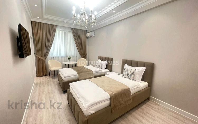 1-комнатная квартира · 45 м² · 1/2 этаж, мкр Туркестан, Трактористов 1а за 200 000 ₸ в Шымкенте, Туран р-н — фото 2