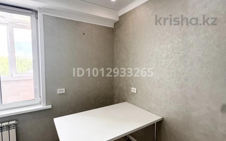 2-комнатная квартира · 59 м² · 2/10 этаж, Казыбек Би 38 за 35 млн ₸ в Усть-Каменогорске — фото 2