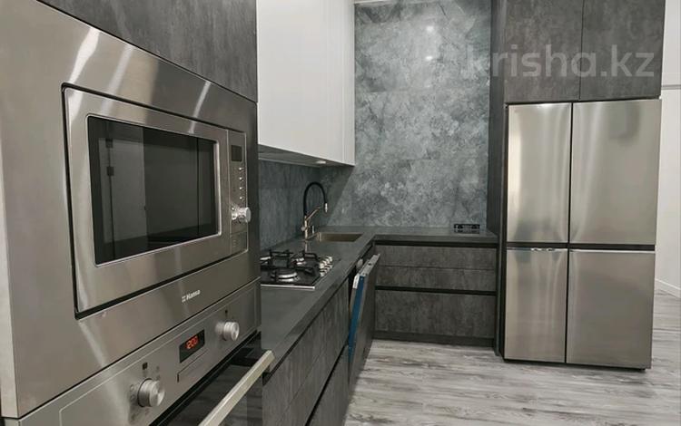 4-бөлмелі пәтер · 147.6 м² · 2/9 қабат, 15-ш/а. 65, бағасы: 75 млн ₸ в Актау, 15-й мкр — фото 63
