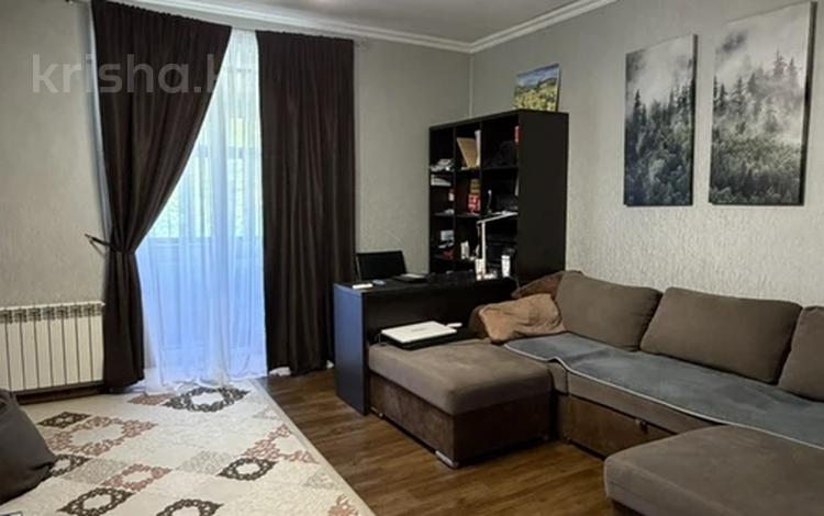 2-бөлмелі пәтер · 60 м² · 2/2 қабат, Гастелло 20а, бағасы: 23.5 млн ₸ в Караганде, Казыбек би р-н — фото 2