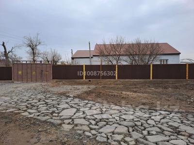 5-комнатная квартира · 140 м², Белкол Абдикадиров 14 — Калмахан мешит жак бетте за 13 млн 〒 в 