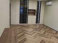1-бөлмелі пәтер · 53.3 м² · 2/10 қабат, Курмангазы 98, бағасы: 38 млн ₸ в Уральске — фото 3