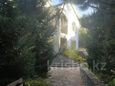 Отдельный дом · 6 комнат · 380 м² · 18 сот., Новая ладушкина 44 за 1.1 млн 〒 в Алматы, Медеуский р-н