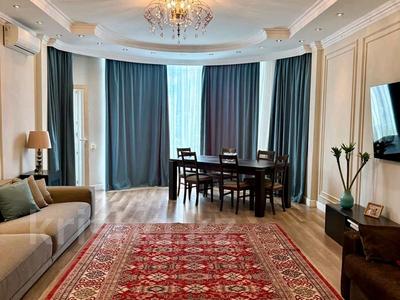 3-бөлмелі пәтер · 165 м² · 3/9 қабат, Богенбай батыра 81, бағасы: 189 млн ₸ в Алматы, Медеуский р-н