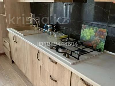 Отдельный дом · 4 комнаты · 90 м², мкр Достык 83 за 400 000 〒 в Алматы, Ауэзовский р-н