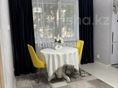 2-комнатная квартира · 43 м² · 1/5 этаж, мкр Акбулак 2 за 15 млн ₸ в Таразе
