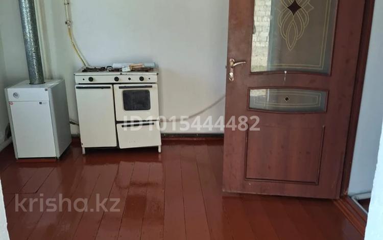 Отдельный дом · 4 комнаты · 150 м² · 8 сот., мкр Самал-3 за 130 000 ₸ в Шымкенте, Абайский р-н — фото 2