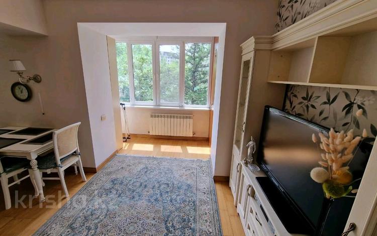 1-комнатная квартира · 45 м² · 3/4 этаж, мкр Самал, Назарбаева 246А за 300 000 ₸ в Алматы, Медеуский р-н — фото 6