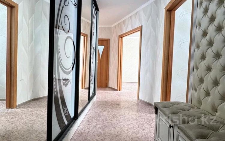 2-комнатная квартира · 61.6 м² · 6/9 этаж, Карагайлы за 24.5 млн 〒 в Семее — фото 11