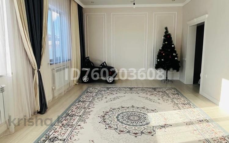 Отдельный дом · 4 комнаты · 156 м² · 160 сот., Алтынсарина 253/7 за 63 млн ₸ в Абай — фото 2