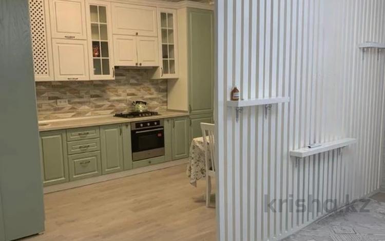 3-комнатная квартира · 96.8 м² · 4/5 этаж, мкр. Алтын орда, проспект Тауелсиздик за 34 млн ₸ в Актобе — фото 2