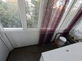 2-бөлмелі пәтер · 47.7 м² · 3/5 қабат, Бауыржана Момышулы 10 — Круглосуточная центральная Аптека, центральная площадь, центральный парк, магазин MARWIN, Медицинский Универ, и Универ Алихана Букейхана, бағасы: 280 000 ₸ в Семее — фото 8