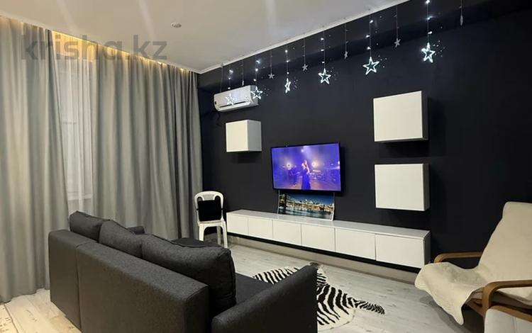2-бөлмелі пәтер · 78 м² · 8/9 қабат, 17-й мкр 104, бағасы: 16 000 ₸ в Актау — фото 2