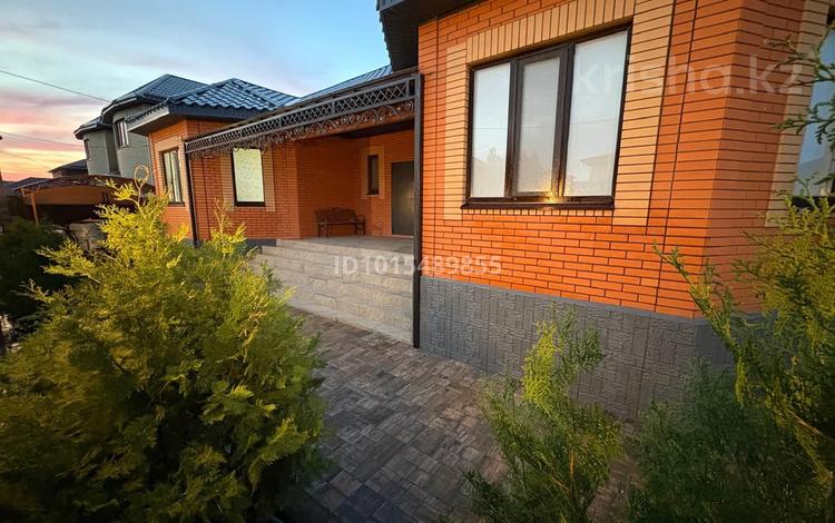 Жеке үй · 5 бөлме · 220 м² · 8.16 жүзд., Санкибай батыра 76/70, бағасы: 75 млн ₸ в Актобе — фото 2
