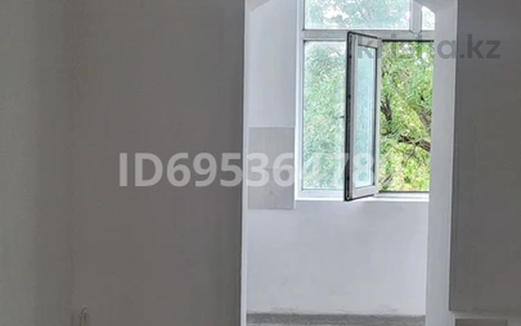 3-комнатная квартира · 70 м² · 5/5 этаж, Абая 159 за 20 млн ₸ в Таразе — фото 2