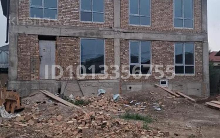 Жеке үй · 6 бөлме · 309.5 м², Ақбұлақ ш/а. 21 — Хан Шатыр, бағасы: 300 млн ₸ в Алматы, Алатауский р-н — фото 2