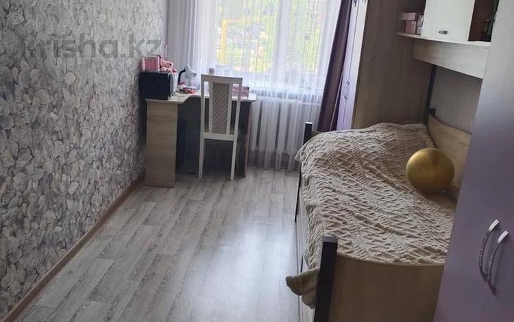 2-комнатная квартира, 42 м², 2/4 этаж, Ауельбекова 173