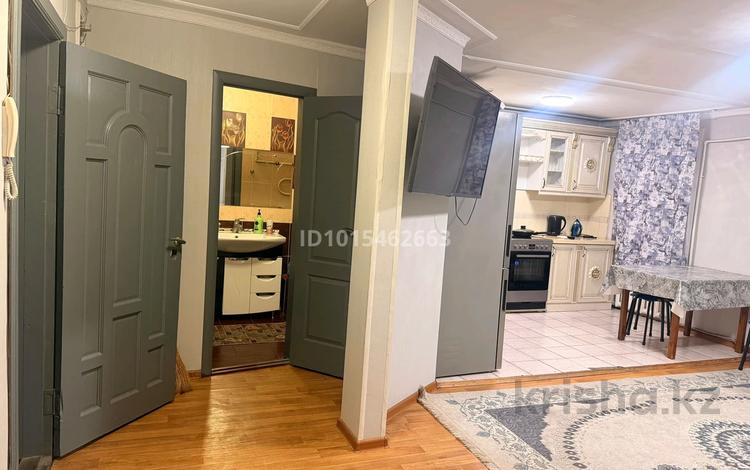 2-комнатная квартира · 61 м² · 2/5 этаж, Найманбаева 152 за 20 000 ₸ в Семее — фото 2