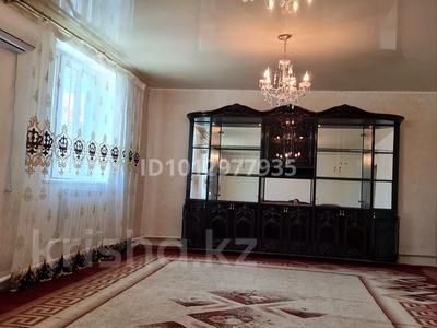 Отдельный дом · 8 комнат · 210 м² · 7 сот., Пушкина 45 — Г. Мусрепова и Есеноаа за 29.8 млн ₸ в 