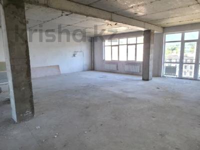 6-комнатная квартира · 379 м² · 6/6 этаж, Мкр. Мирас 128/1 за 175 млн ₸ в Алматы, Бостандыкский р-н