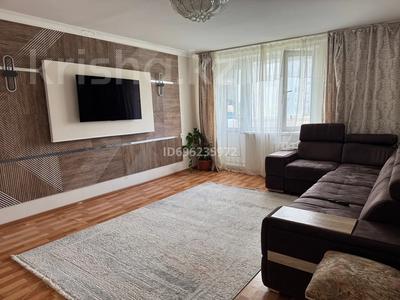 4-комнатная квартира · 73 м² · 4/5 этаж, мкр Центральный, Момышулы 21 — Остановка Светлана-драмтеатр за 30 млн 〒 в Атырау