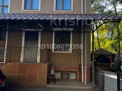 5-комнатная квартира · 250 м² · 1 этаж, Пушкина 7 — Абая / Пушкина за 500 000 〒 в Таразе