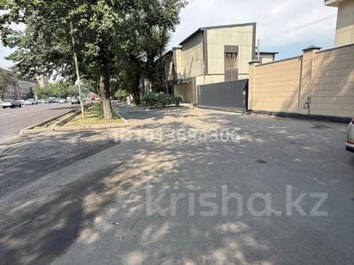 Паркинг · Райымбека 193а, бағасы: 50 000 ₸ в Алматы, Жетысуский р-н