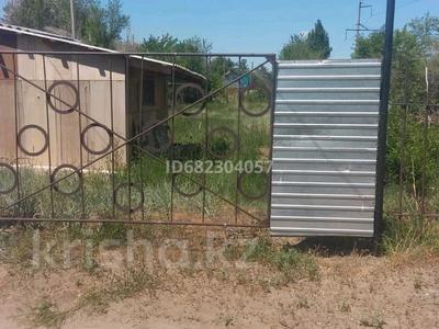 Дача · 1 комната · 10 м² · 7 сот., СК Гаухар 40 за 2 млн 〒 в Актобе, СК Сарбаз