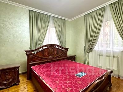 6-комнатный дом помесячно, 300 м², 10 сот., Самал 1 488 за 700 000 〒 в Шымкенте