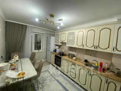 3-комнатная квартира · 81 м² · 9/9 этаж, Увалиева 8/1 за 33.5 млн 〒 в Усть-Каменогорске