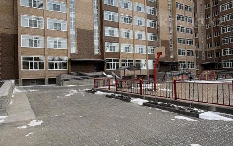 3-бөлмелі пәтер · 98.8 м² · 5/9 қабат, Алтын орда ш/а. 2, бағасы: 33.5 млн ₸ в Актобе, мкр. Алтын орда — фото 8