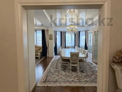 4-бөлмелі пәтер · 159 м² · 5/15 қабат, Туркестан 10 — Орынбор, бағасы: 118 млн ₸ в Астане, Есильский р-н