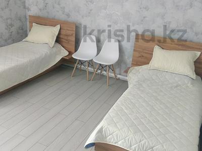 Аренда квартир посуточно в Улытау обл.: 6-комнатная квартира · 25 м² · 2/2 этаж, Асылбекова 96а за 12 000 〒 6-комнатная квартира · 25 м² · 2/2 этаж, Асылбекова 96а за 12 000 〒 в Жезказгане
