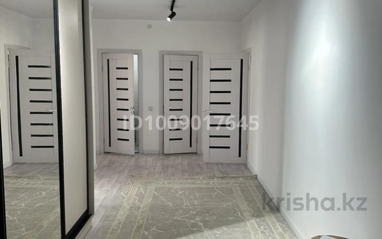 2-комнатная квартира · 90 м² · 5/5 этаж, Бирлик 17 за 180 000 〒 в Талдыкоргане, мкр Бирлик — фото 2