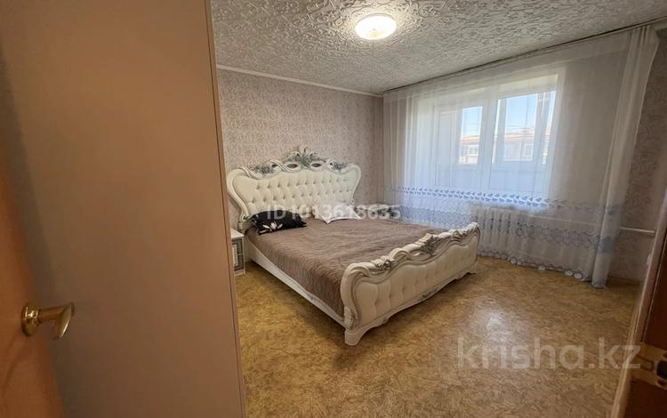 3-бөлмелі пәтер · 90 м² · 5/5 қабат, Б.Момушылы 99, бағасы: 280 000 ₸ в Экибастузе — фото 2