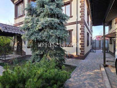 Отдельный дом · 6 комнат · 246.6 м² · 5.6 сот., ул. Карткожа — Есим-хан за 120 млн ₸ в Алматы, Жетысуский р-н