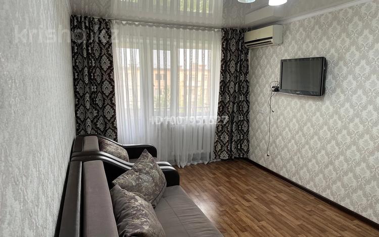 2-бөлмелі пәтер · 44 м² · 5/5 қабат, Ауэзова 30, бағасы: 10 млн ₸ в Экибастузе — фото 2