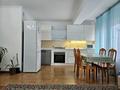 2-комнатная квартира · 50 м² · 8/9 этаж, мкр Самал-1 6 — DOSTYK PLASA за 385 000 ₸ в Алматы, Медеуский р-н