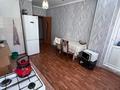 2-комнатная квартира · 60 м² · 4/10 этаж, мкр Аксай-1А 27б — Төле би момышұлы за 250 000 ₸ в Алматы, Ауэзовский р-н — фото 9